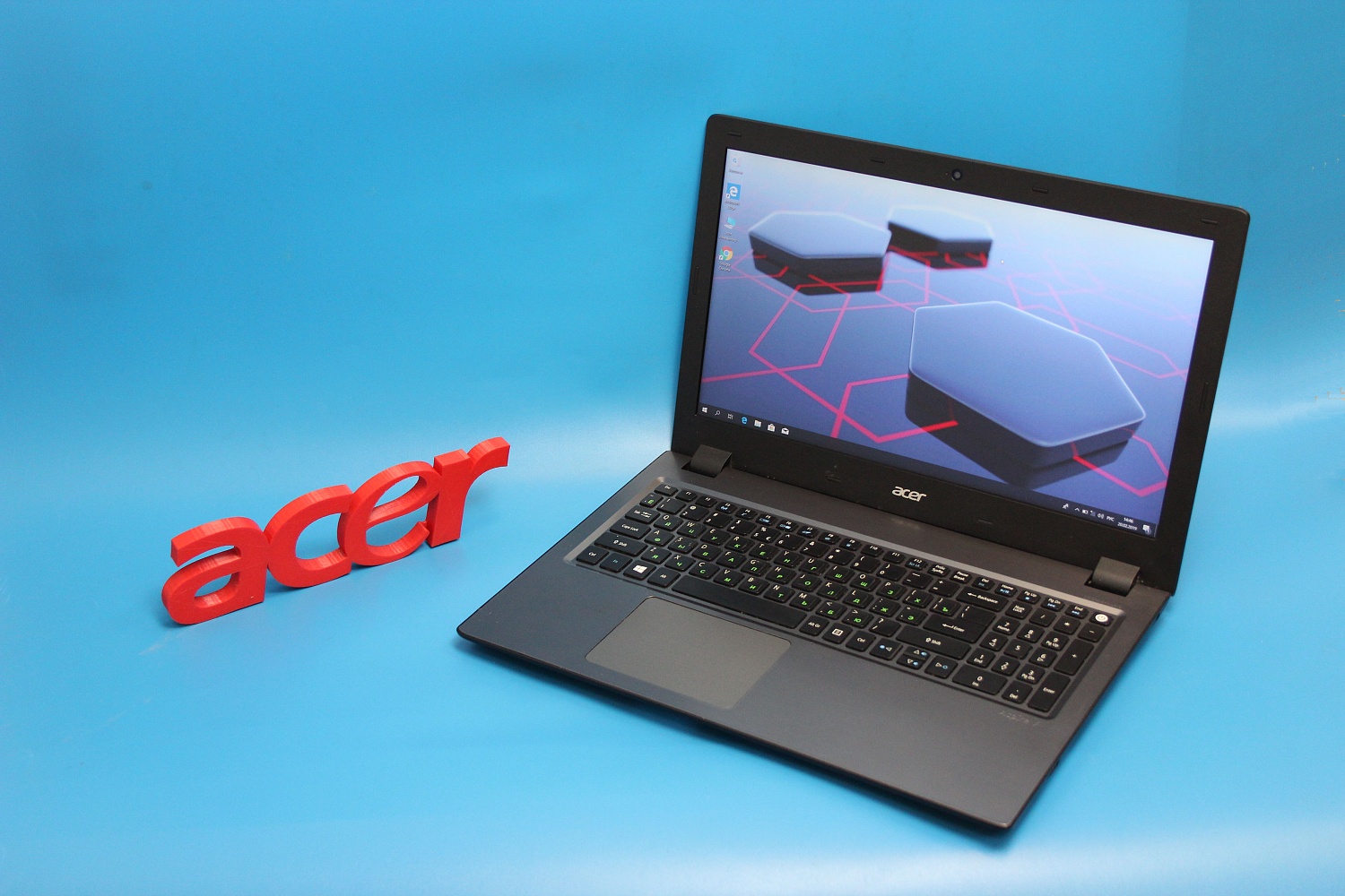 Ноутбук acer нет изображения подсветка есть