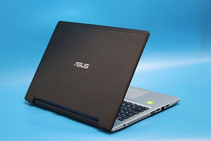 Asus самый мощный нетбук