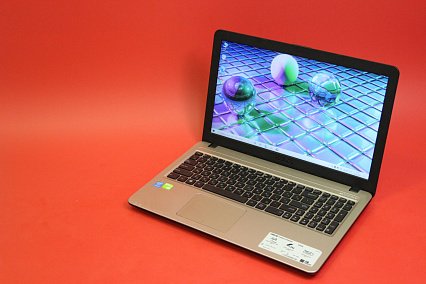 Ноутбук Asus/i7/GeForce 940MX/8Gb